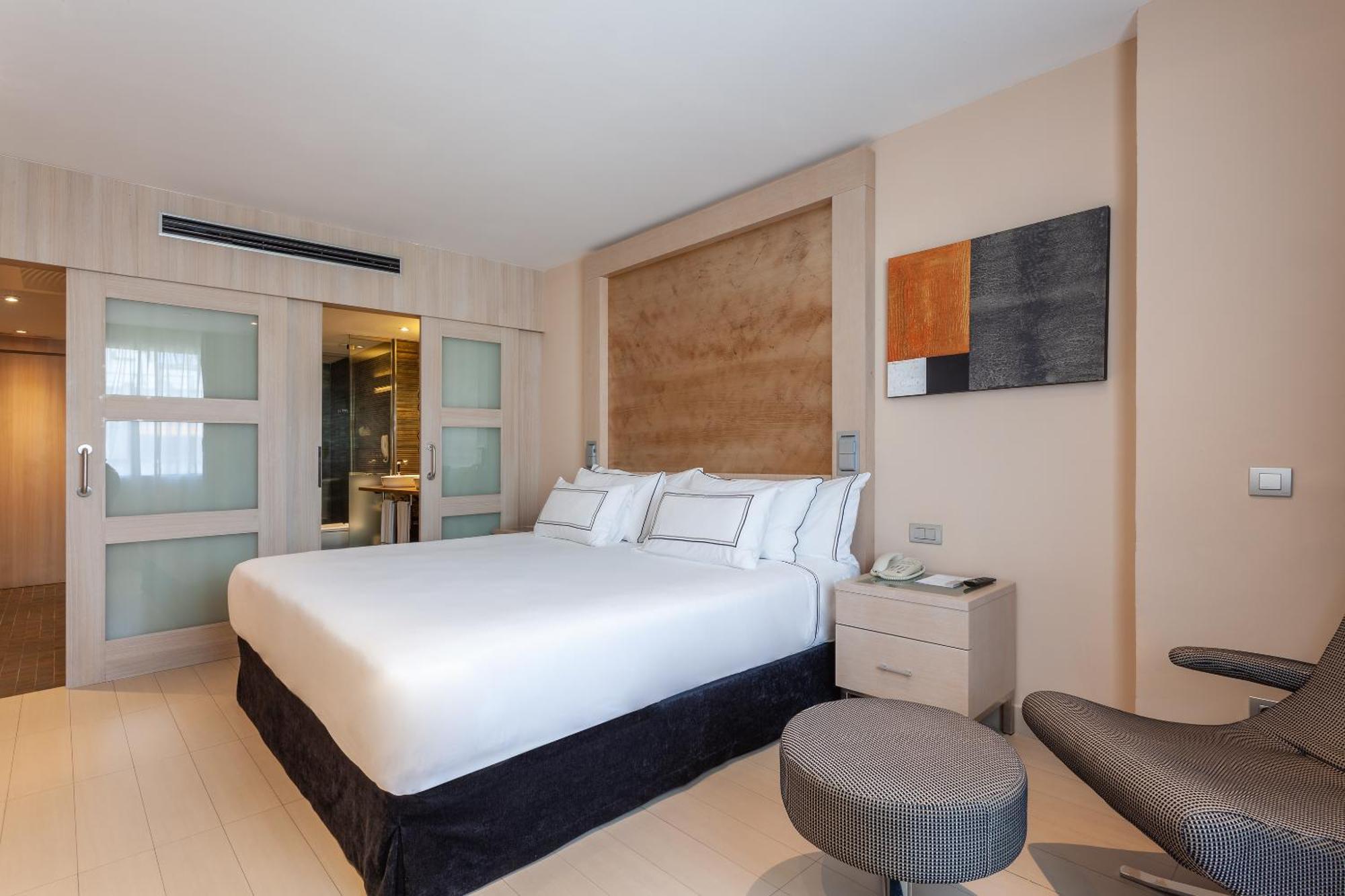 Meliá Hotel 4*