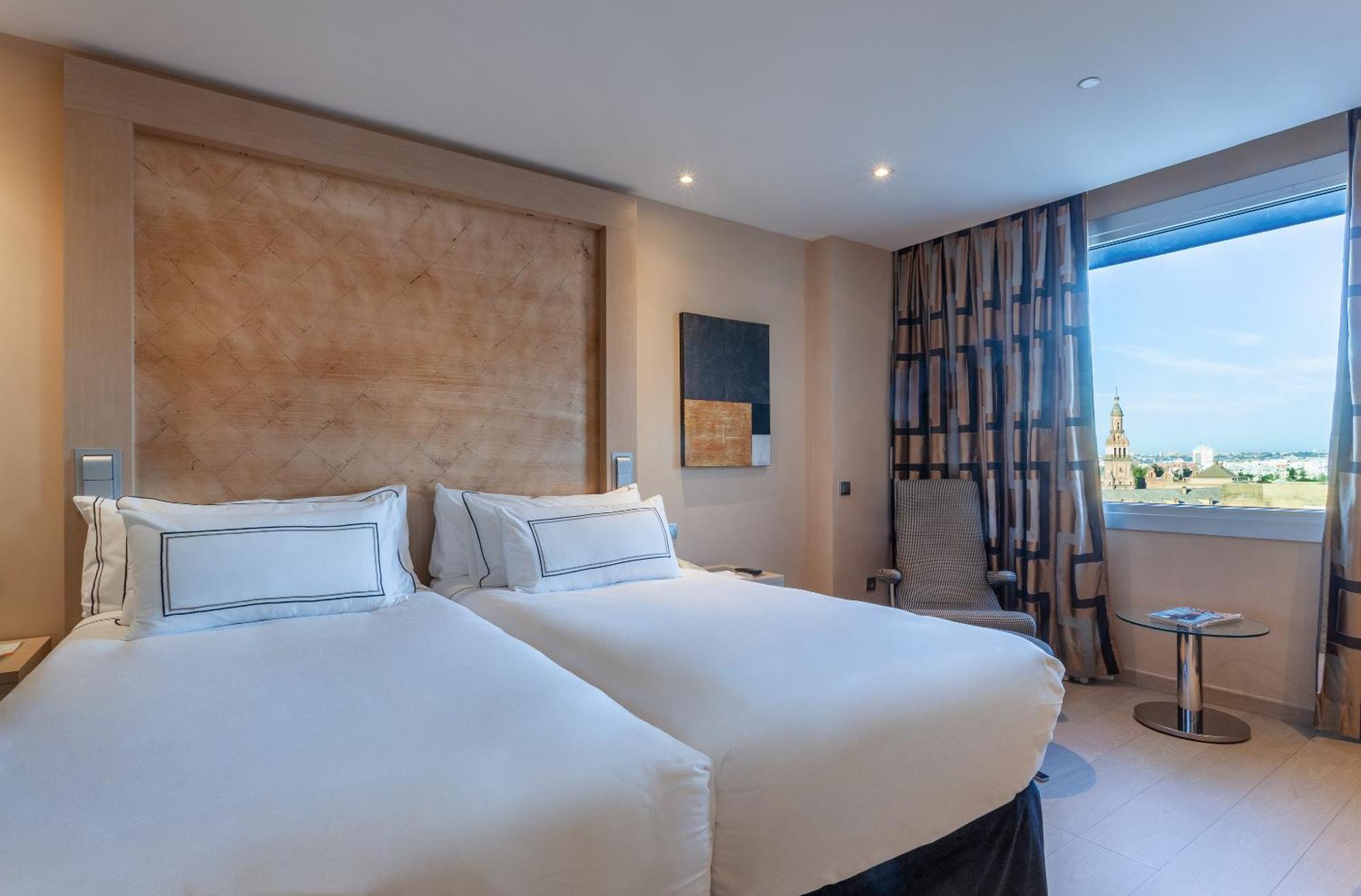 Meliá Hotel 4*